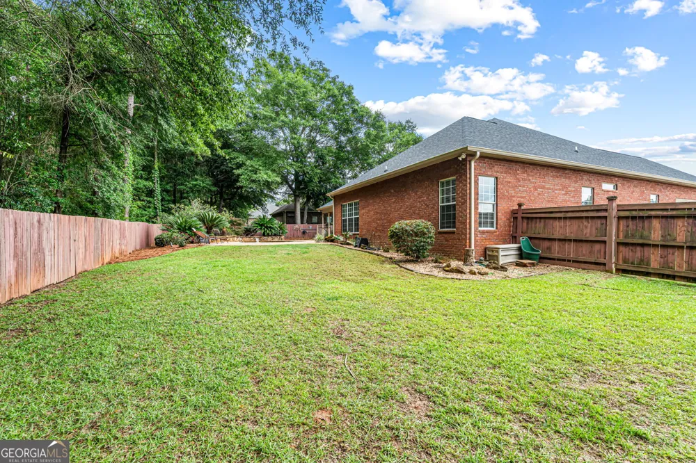 2022 Melrose PL Kathleen, GA 31047
