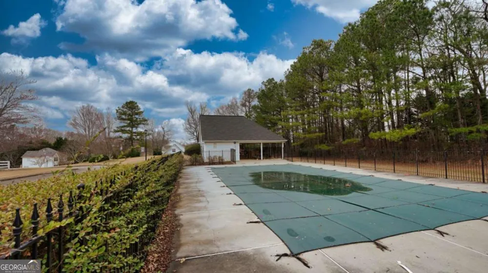 1049 Fieldstone DR Canton, GA 30114