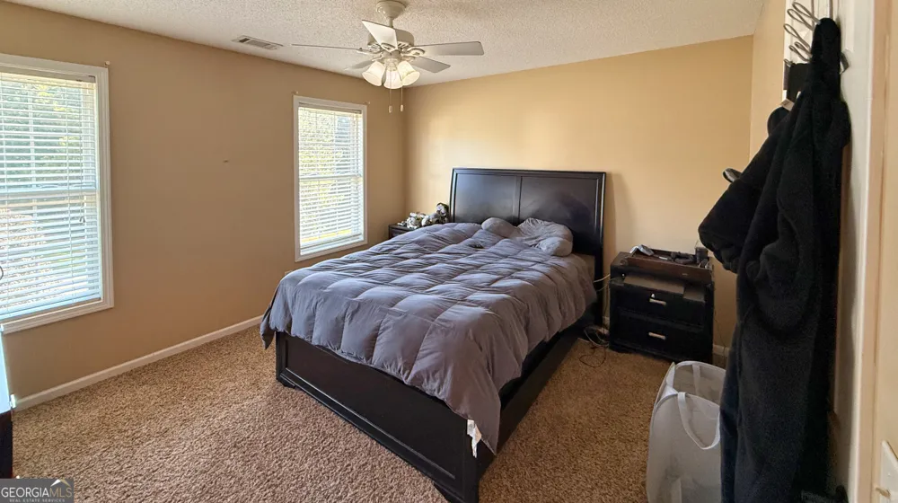 1049 Fieldstone DR Canton, GA 30114