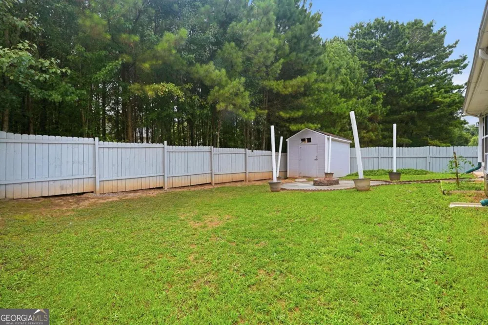 1736 Stoney Chase DR Lawrenceville, GA 30044