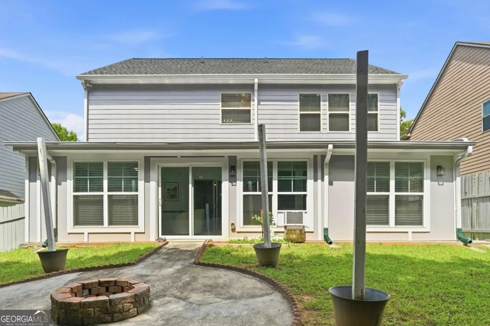 1736 Stoney Chase DR Lawrenceville, GA 30044