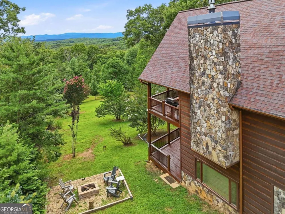 516 Endless View RD Mineral Bluff, GA 30559