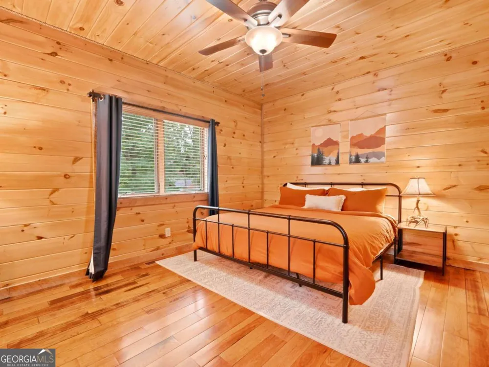 516 Endless View RD Mineral Bluff, GA 30559
