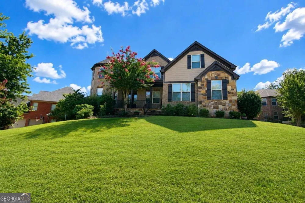 1321 Azalea Brook DR Lawrenceville, GA 30043