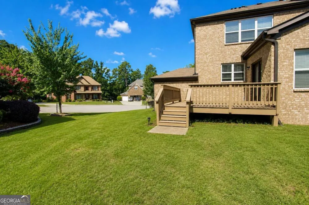 1321 Azalea Brook DR Lawrenceville, GA 30043