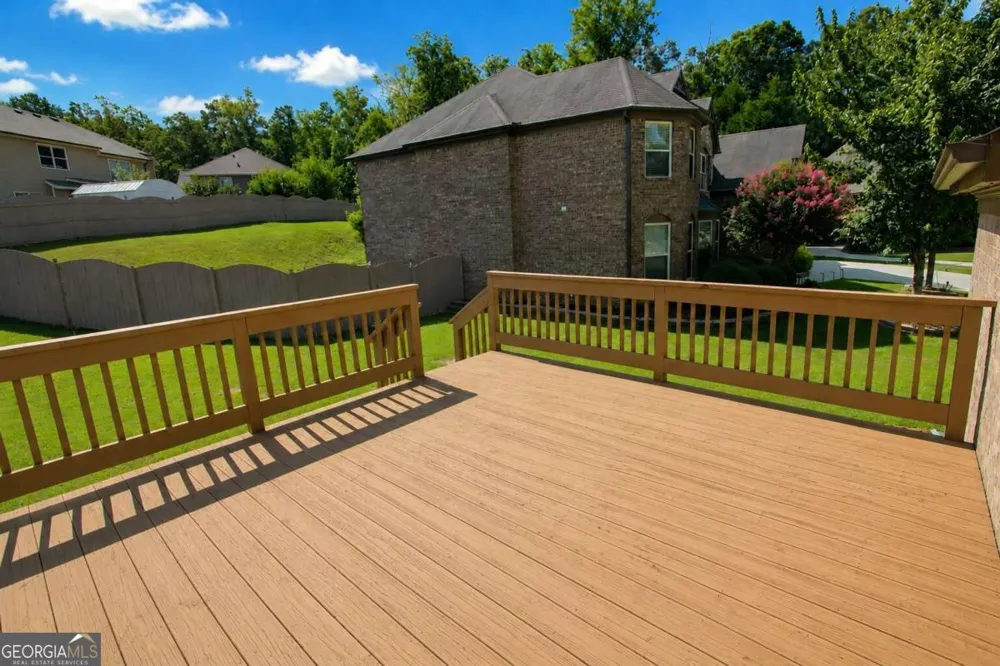 1321 Azalea Brook DR Lawrenceville, GA 30043