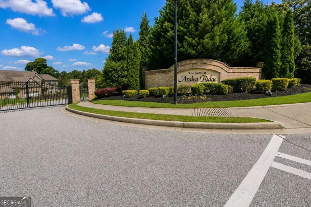 1321 Azalea Brook DR Lawrenceville, GA 30043