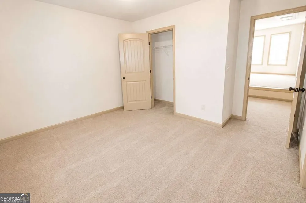 1321 Azalea Brook DR Lawrenceville, GA 30043