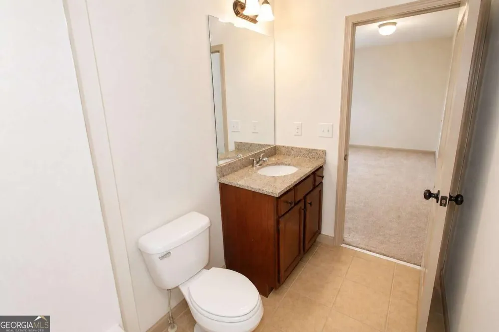 1321 Azalea Brook DR Lawrenceville, GA 30043