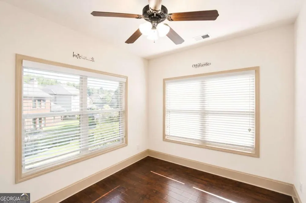 1321 Azalea Brook DR Lawrenceville, GA 30043