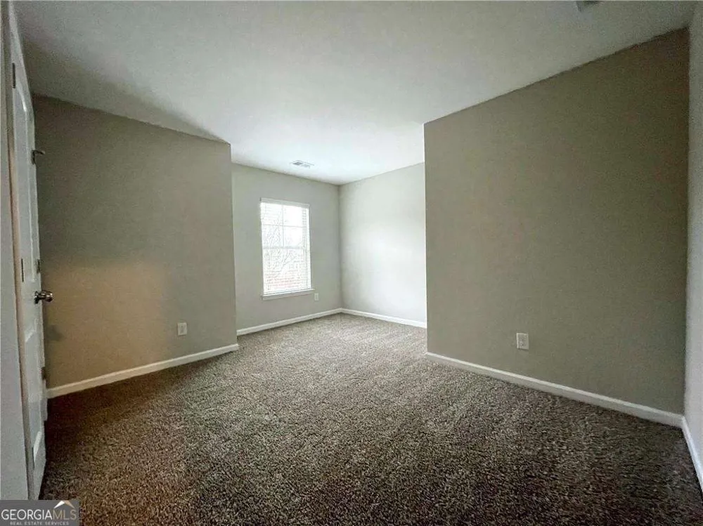 6926 Golden Bud LN Flowery Branch, GA 30542