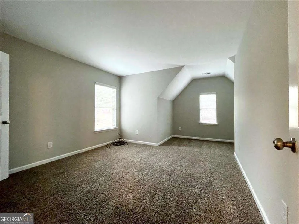 6926 Golden Bud LN Flowery Branch, GA 30542