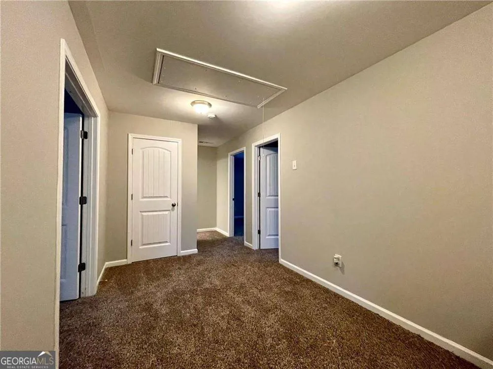 6926 Golden Bud LN Flowery Branch, GA 30542