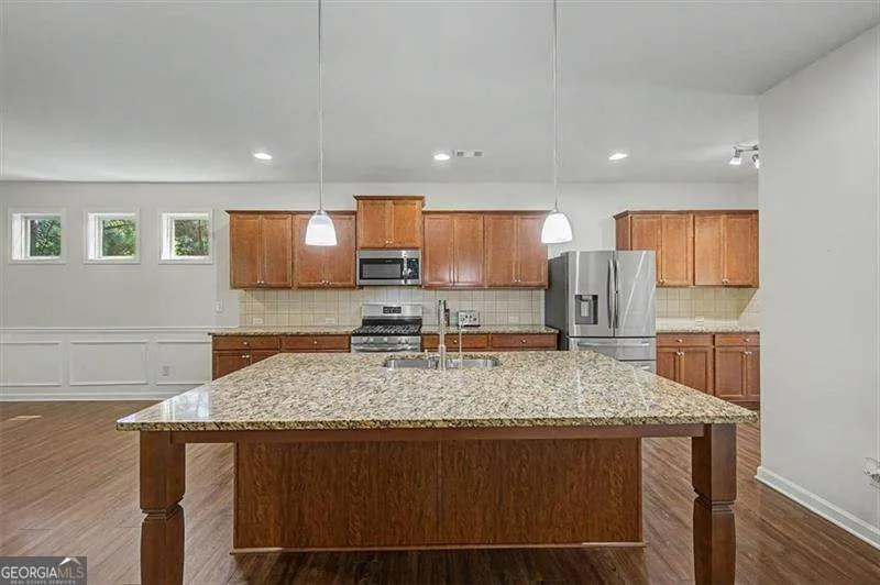 115 Silver TRCE Dallas, GA 30157