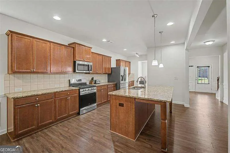 115 Silver TRCE Dallas, GA 30157