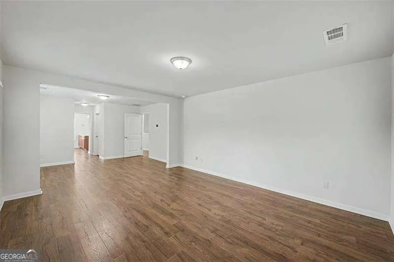 115 Silver TRCE Dallas, GA 30157