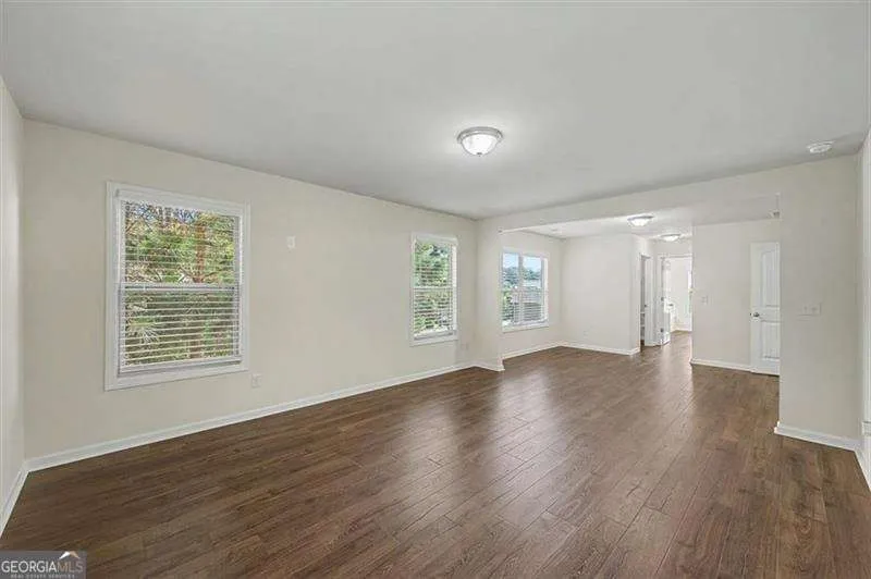 115 Silver TRCE Dallas, GA 30157