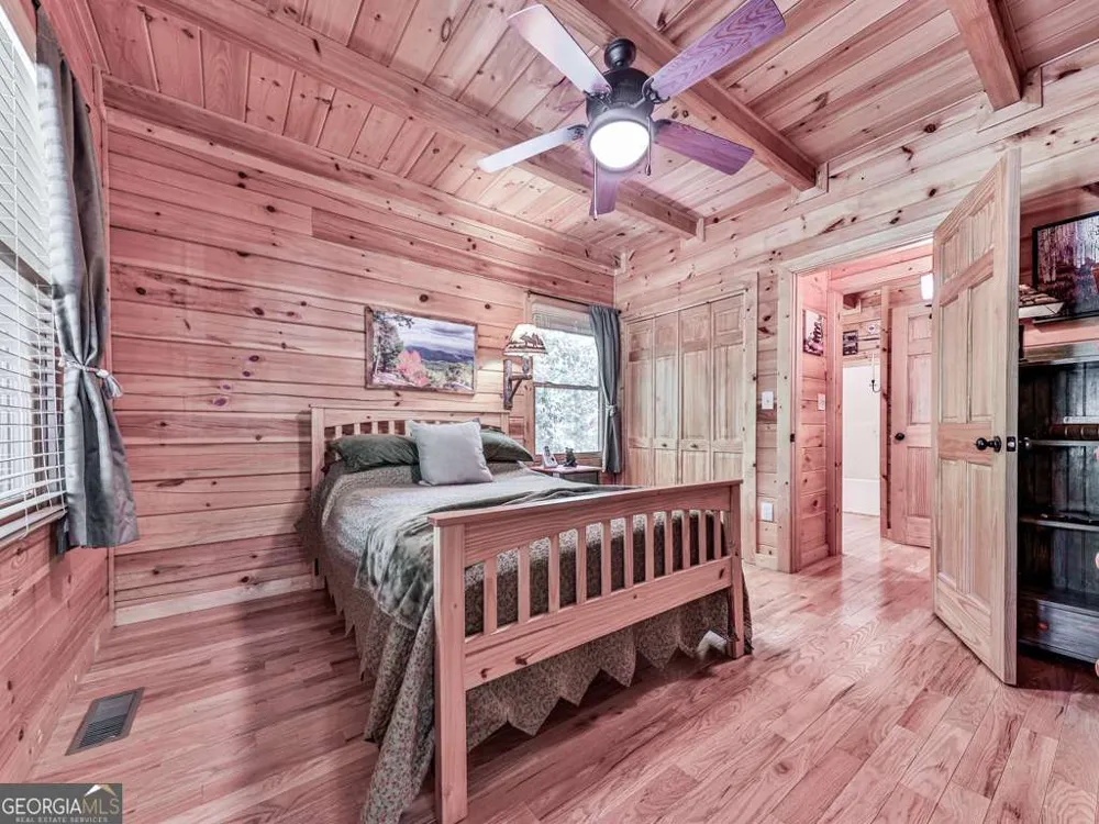 34 Amber WAY Morganton, GA 30560