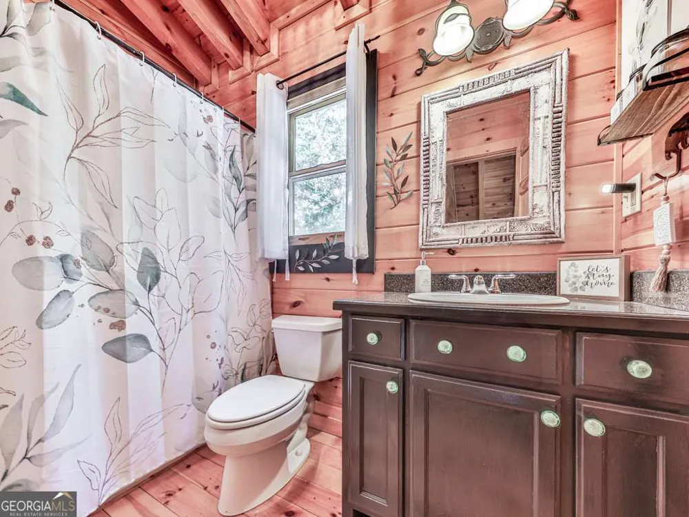 34 Amber WAY Morganton, GA 30560
