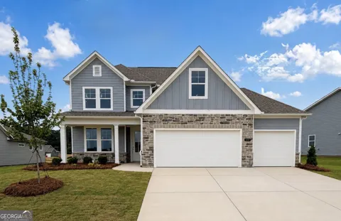551 Grand Wehunt DR