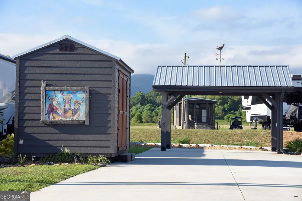 477 Mountain Creek RD Blairsville, GA 30512