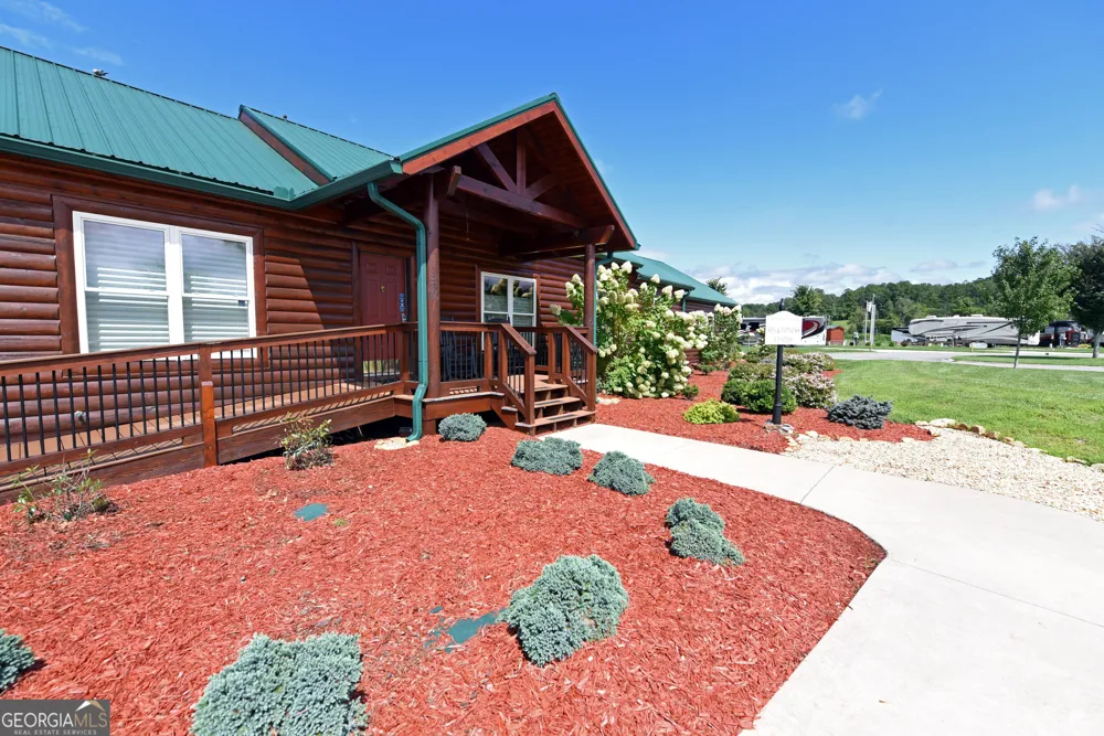 477 Mountain Creek RD Blairsville, GA 30512