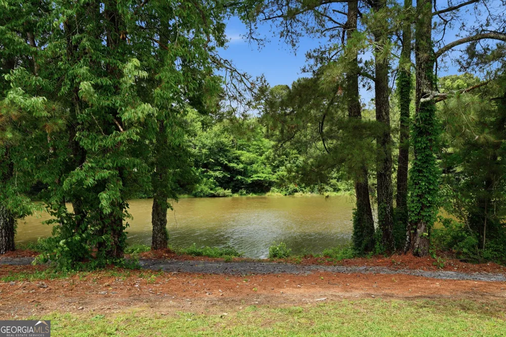 110 Waterside DR Calhoun, GA 30701