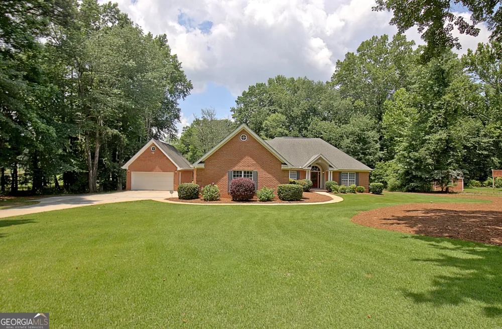 135 Pendleton TRL Tyrone, GA 30290