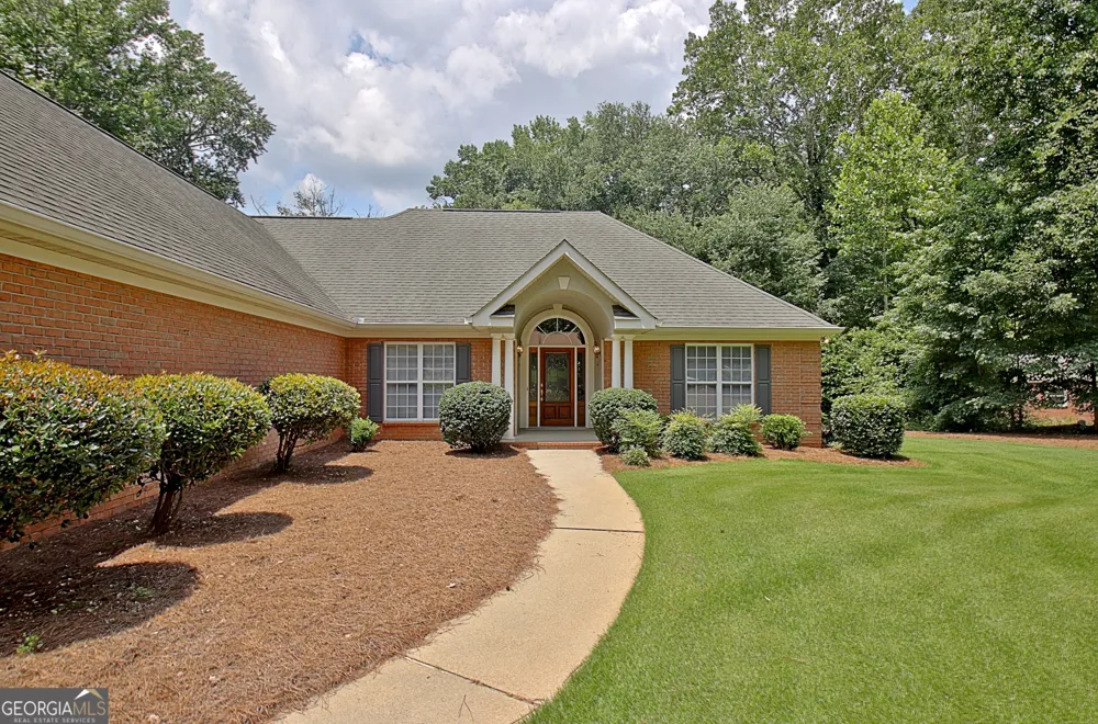 135 Pendleton TRL Tyrone, GA 30290