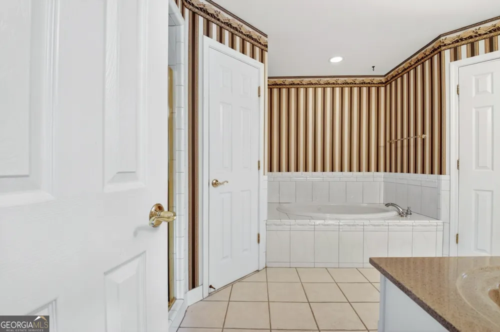 135 Pendleton TRL Tyrone, GA 30290