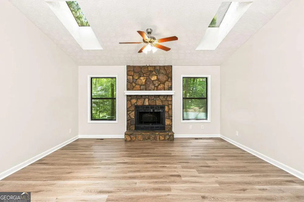 5561 Deerfield PL NW Kennesaw, GA 30144