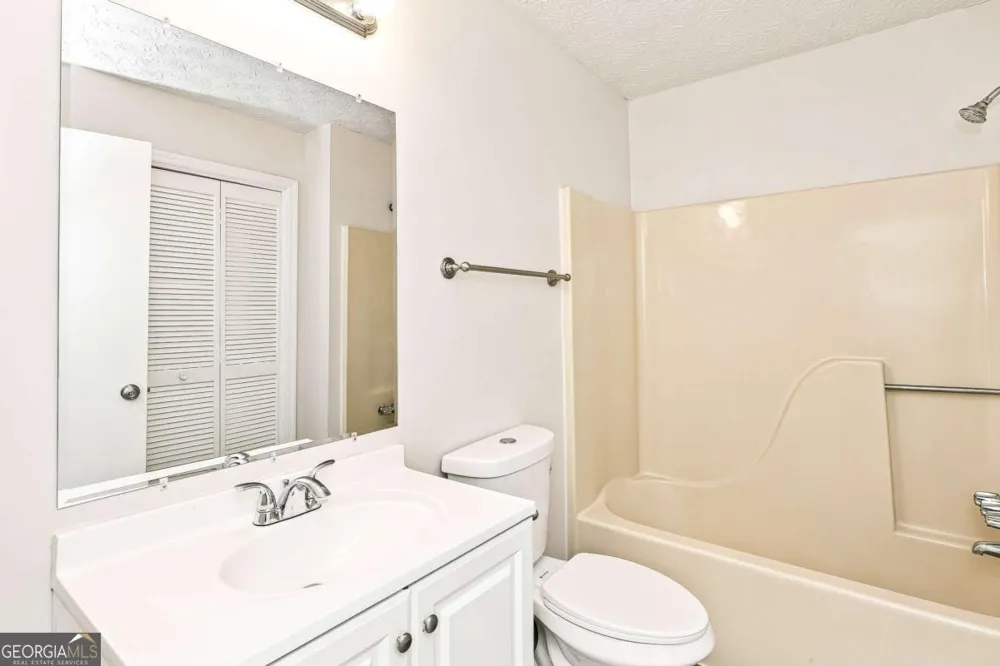 5561 Deerfield PL NW Kennesaw, GA 30144