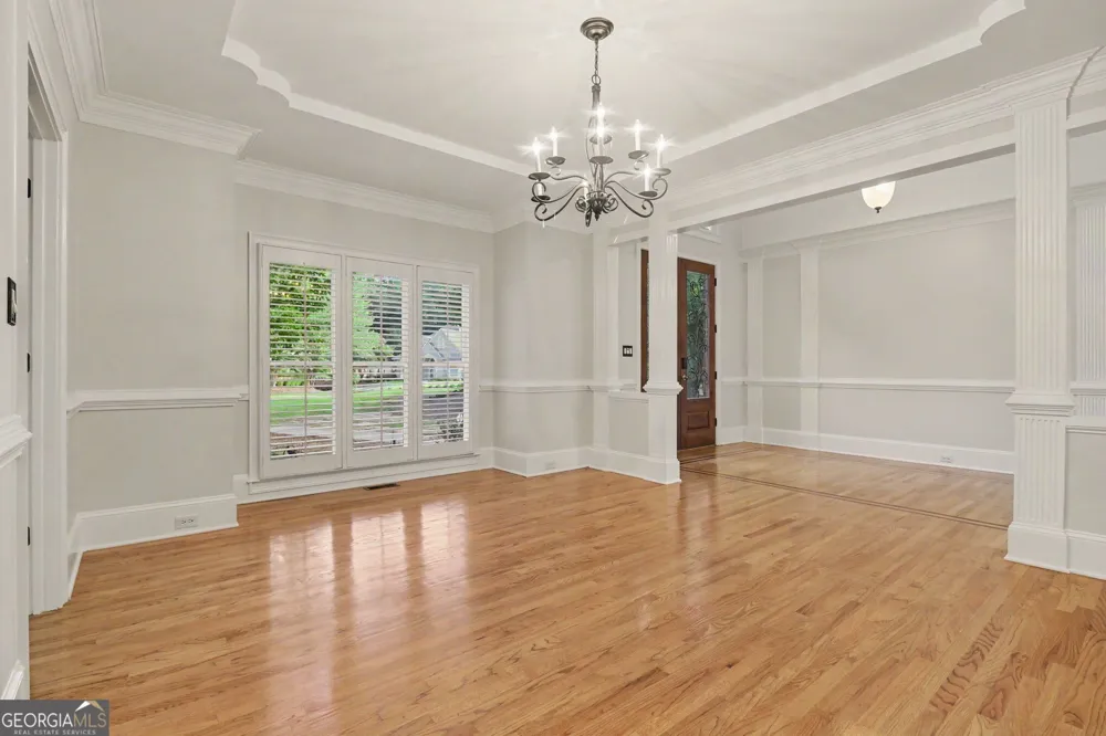 200 Wicklawn WAY Roswell, GA 30076