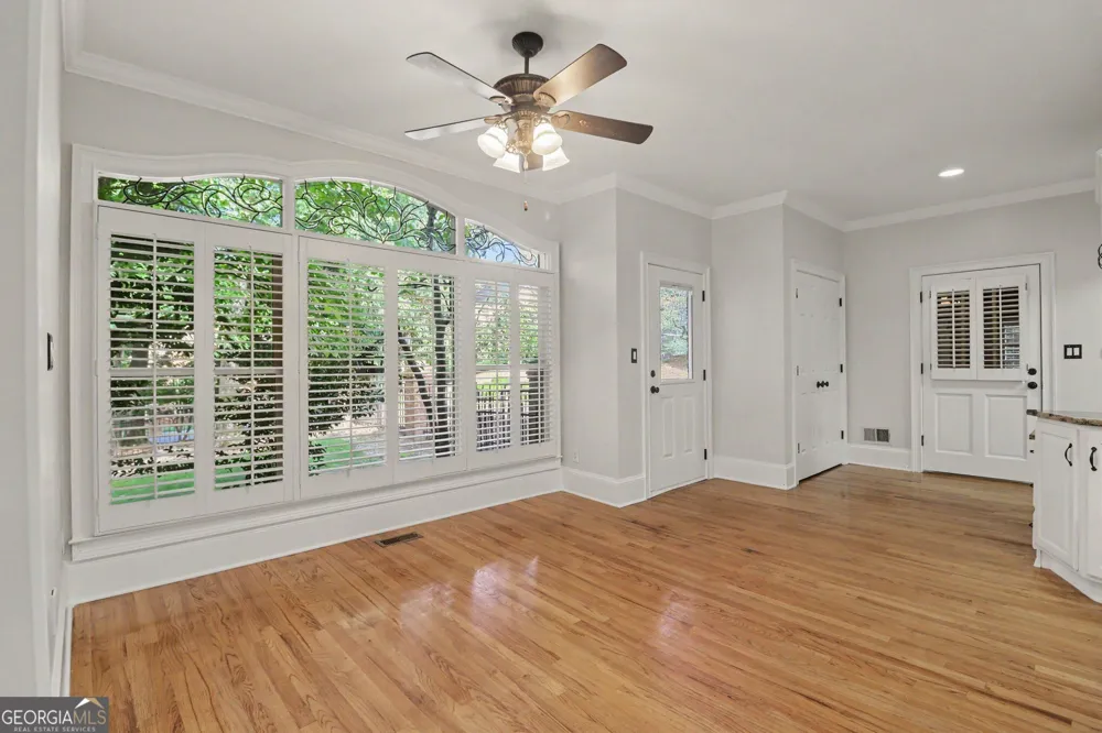 200 Wicklawn WAY Roswell, GA 30076