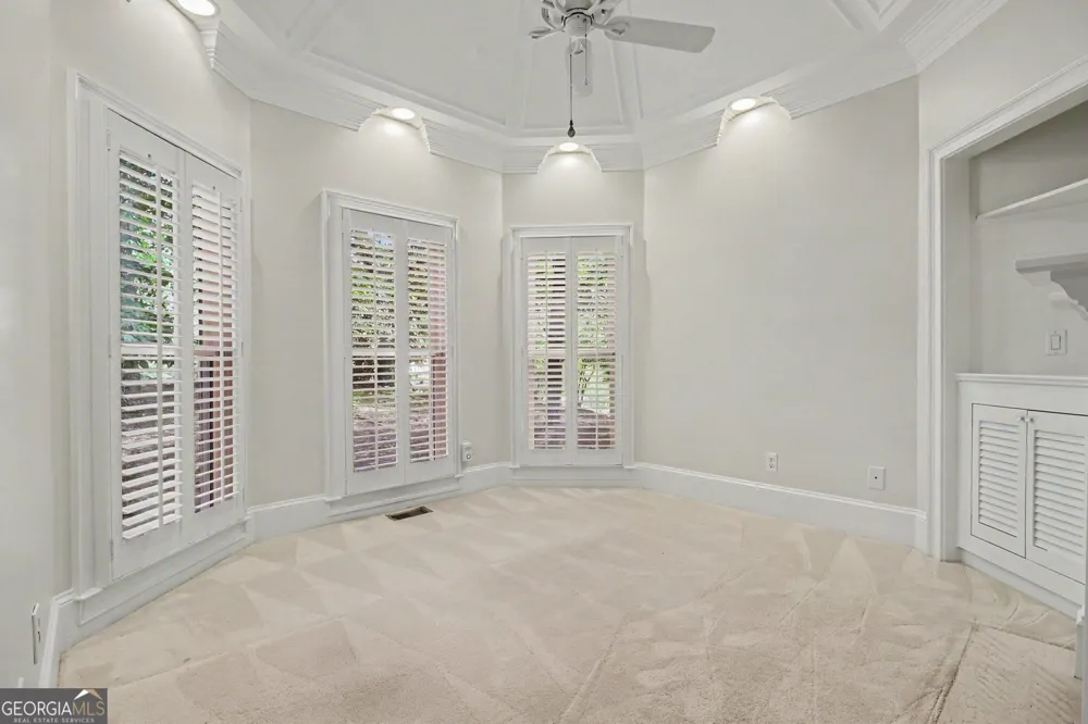 200 Wicklawn WAY Roswell, GA 30076