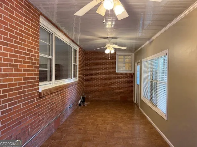 1221 Ridge AVE N Tifton, GA 31794