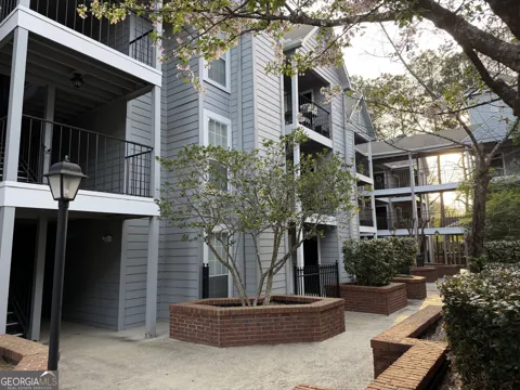 418 Granville CT