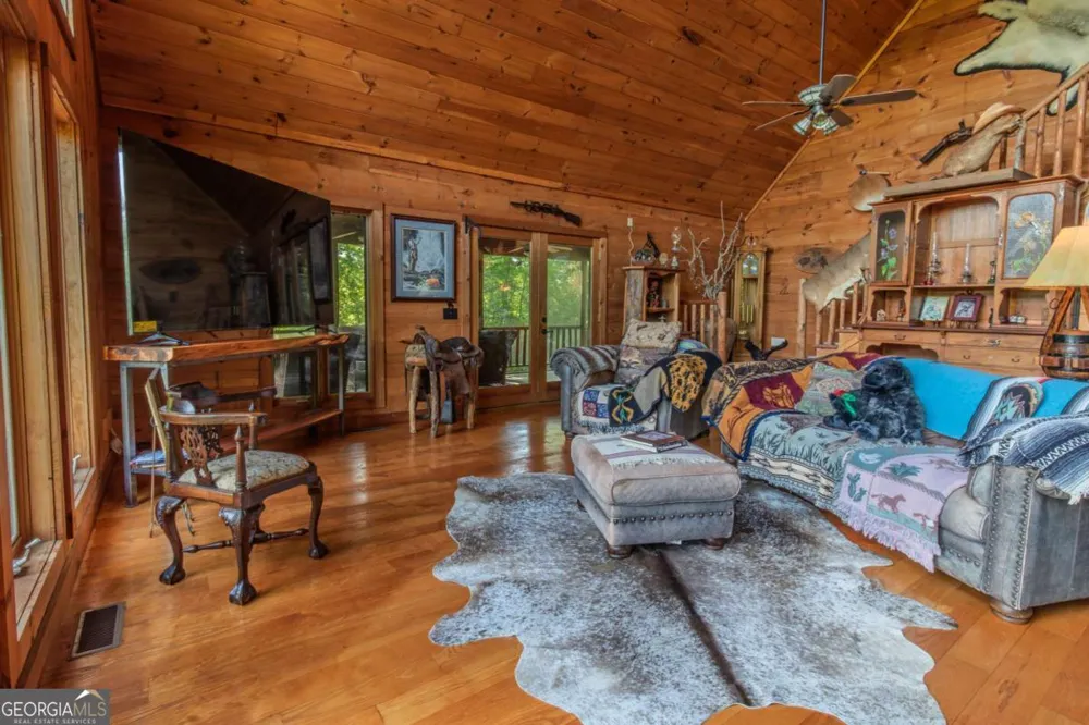 266 Enota DR Sautee Nacoochee, GA 30571