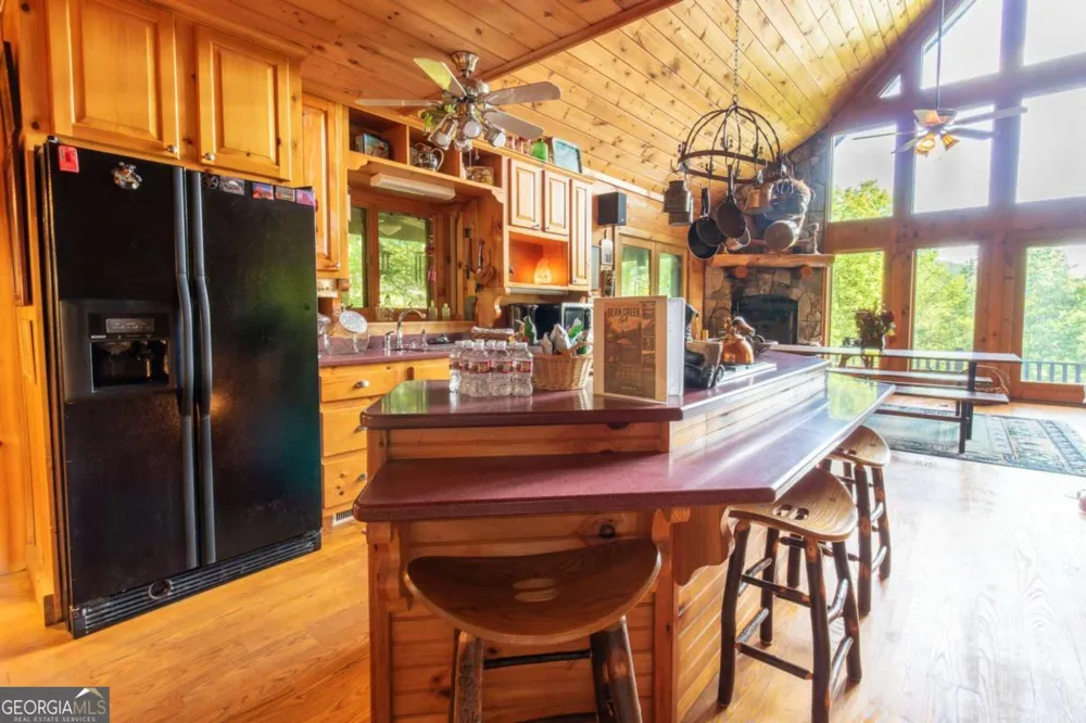 266 Enota DR Sautee Nacoochee, GA 30571