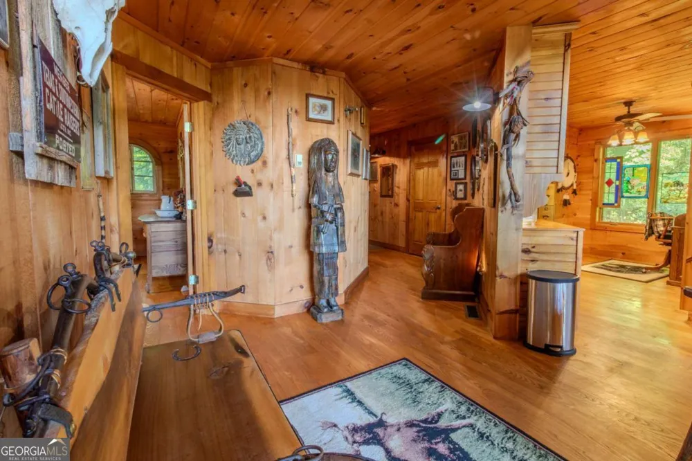 266 Enota DR Sautee Nacoochee, GA 30571
