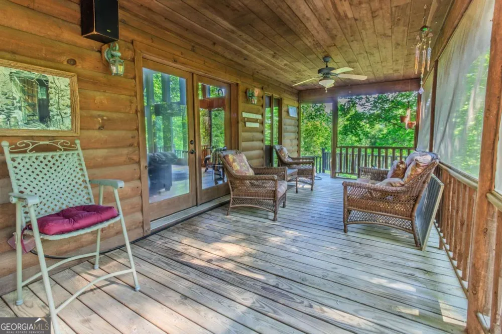 266 Enota DR Sautee Nacoochee, GA 30571