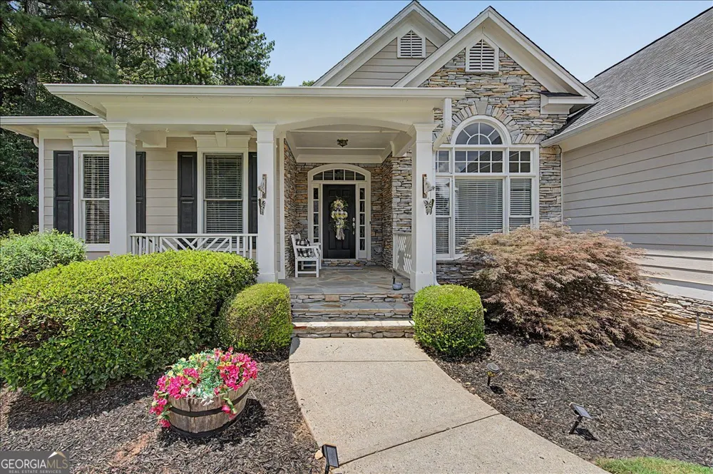 249 Graves RD Acworth, GA 30101