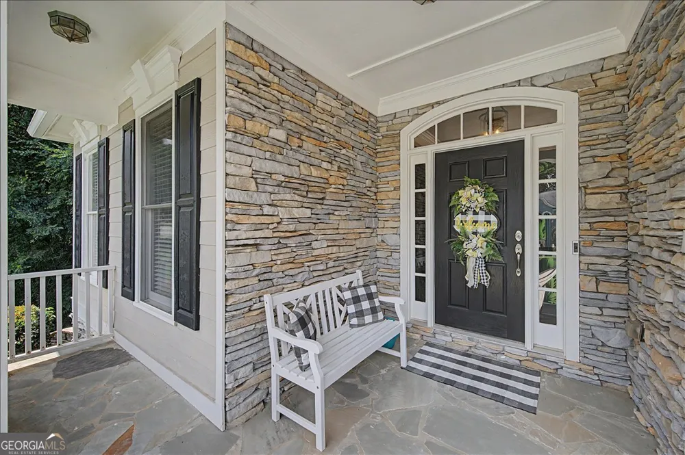 249 Graves RD Acworth, GA 30101