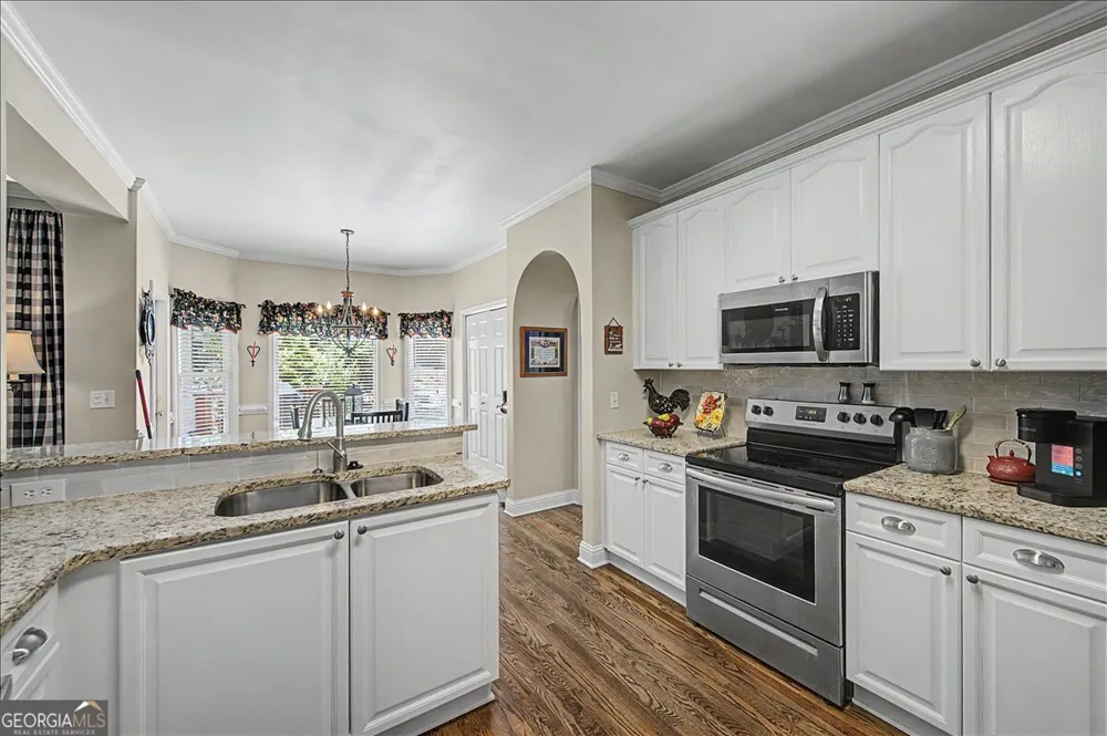 249 Graves RD Acworth, GA 30101