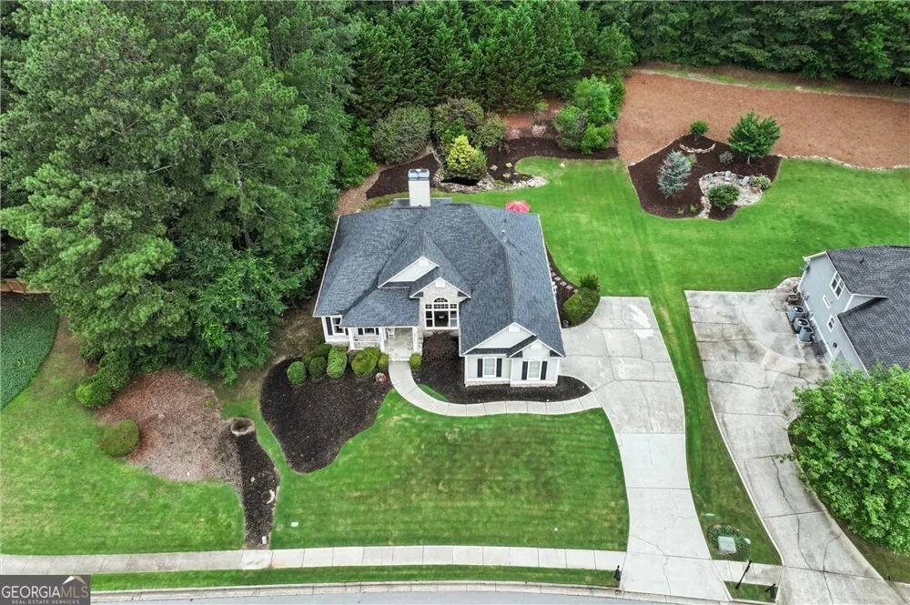 249 Graves RD Acworth, GA 30101