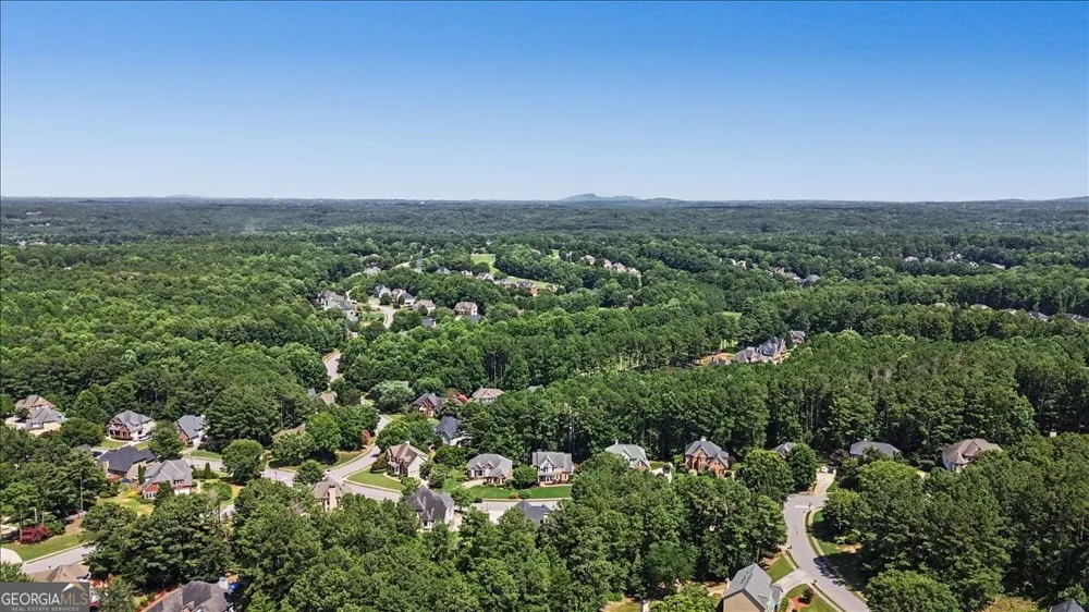 249 Graves RD Acworth, GA 30101
