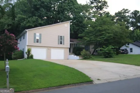 3765 Manor House DR