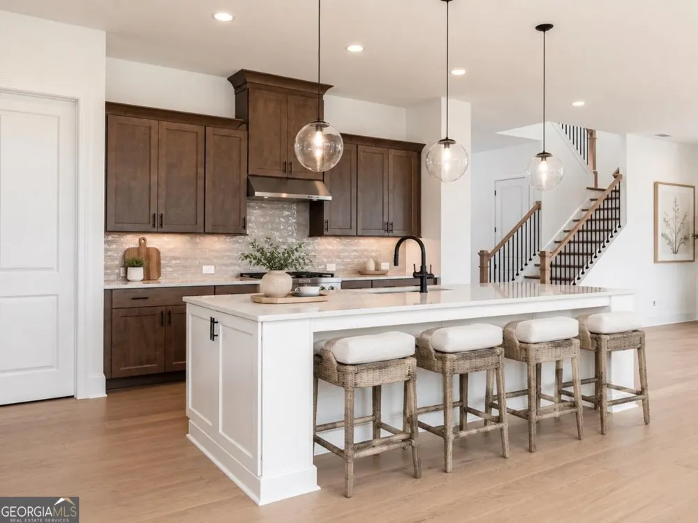 1134 Winding Branch DR Canton, GA 30114