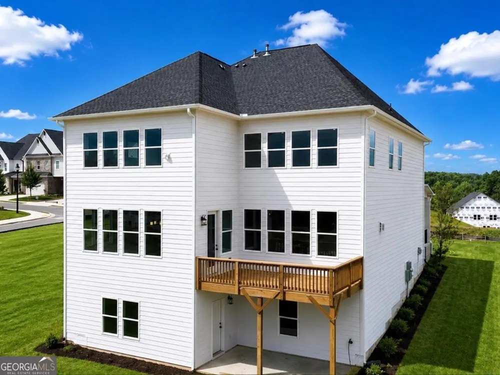 1134 Winding Branch DR Canton, GA 30114