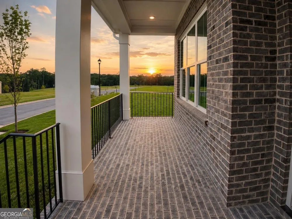 1134 Winding Branch DR Canton, GA 30114